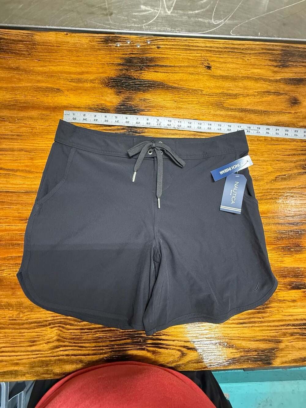 Nautica ESF10185 7 Inch Inseam Board Shorts Black New